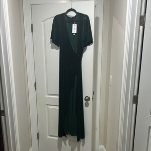 Elegant Green Maxi Dress